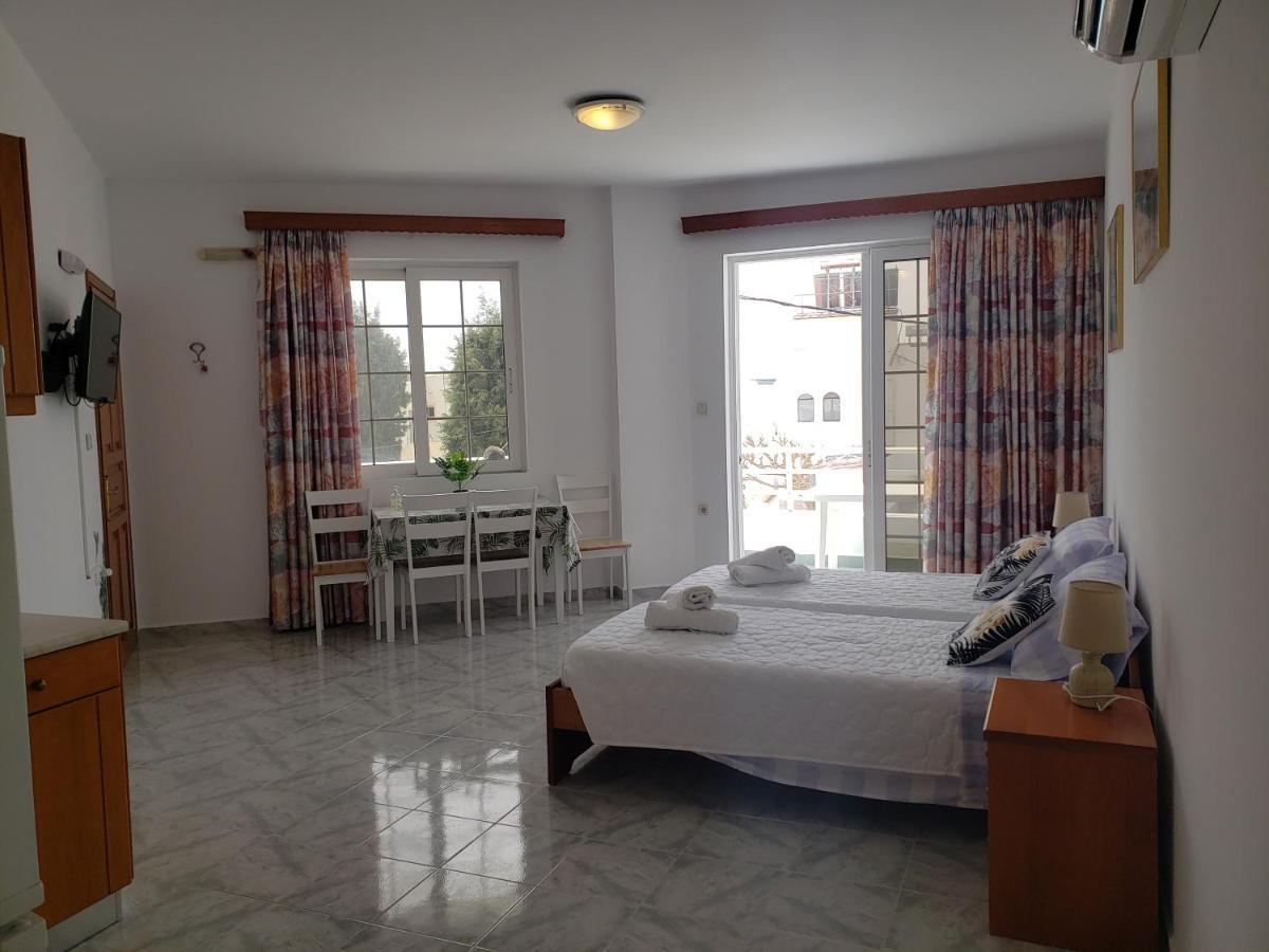 Haraki Sunrise Apartments Charaki Exterior foto